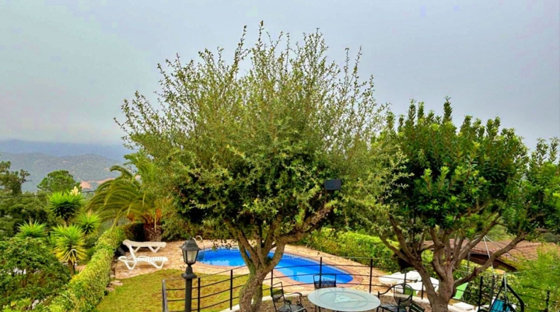 Gerona - Serra Brava - 944m2