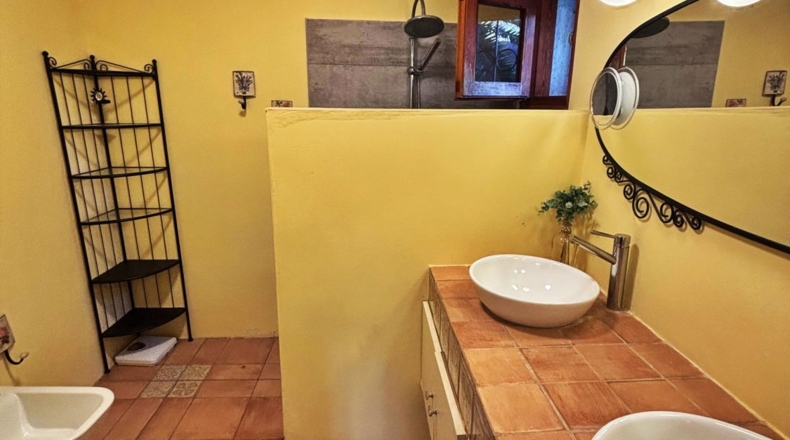 Girona - Lloret de Mar - 863m2