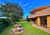 Chalet independiente con terreno en venta en Lloret de Mar ref: TR252740 foto