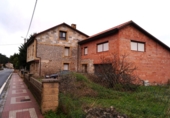 Xalet independent amb terreny en venda a Escobedo de Camargo ref.: TR15388 foto