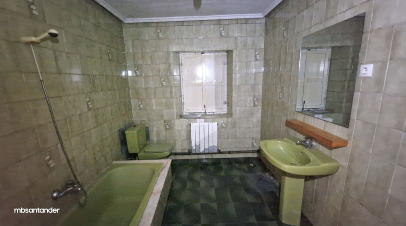 Cantabria - Santa María de Cayón - 580m2