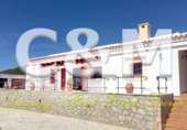 Finca rústica en lloguer a Sant Josep de sa Talaia ref.: TR284930 foto