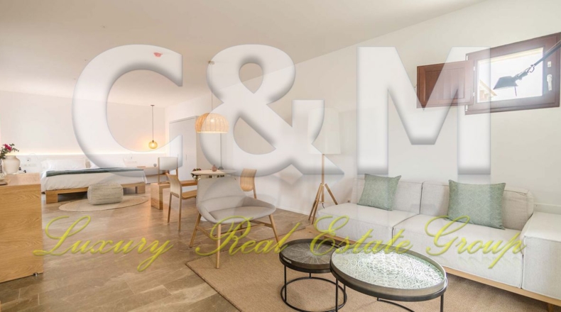 Islas Baleares - Portinatx - 130000m2