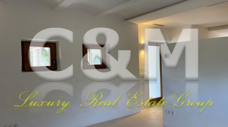 Islas Baleares - Santa Eulalia del Río - 241m2