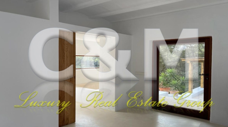 Islas Baleares - Santa Eulalia del Río - 241m2