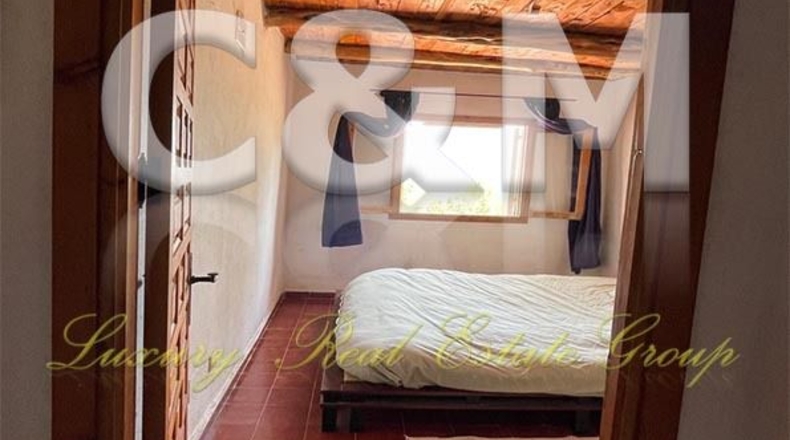 Islas Baleares - Sant Carles de Peralta - 6000m2