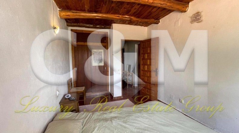 Islas Baleares - Sant Carles de Peralta - 6000m2