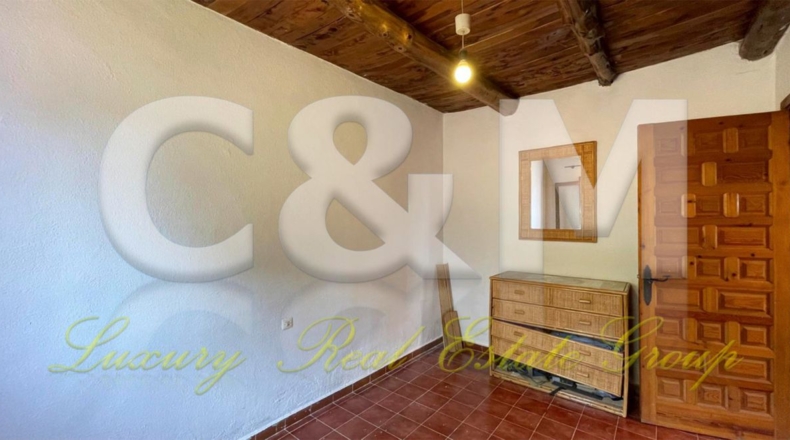 Islas Baleares - Sant Carles de Peralta - 6000m2