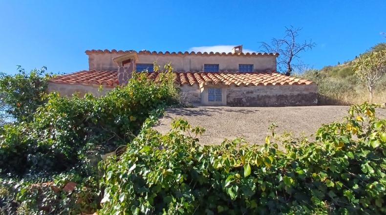 Castellón - Sierra Engarcerán - 22000m2