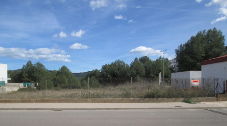 Castellón - Grupo San Cristóbal - 1196m2