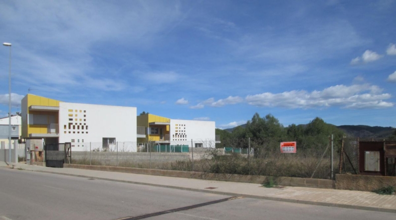 Castellón - Grupo San Cristóbal - 1196m2