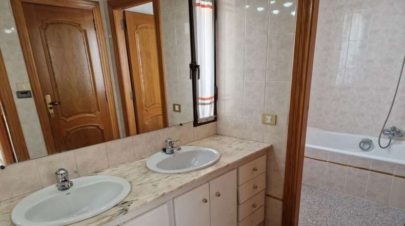 Castellón - Almazora - 450m2