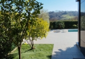 Chalet independiente con terreno en venta en San Sebastián ref: TR106887 foto