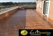Xalet independent amb terreny en venda a Alacant ref.: TR15451 foto