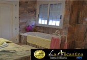 Xalet independent amb terreny en venda a Alacant ref.: TR15451 foto
