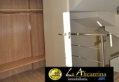 Отдельно стоящий дом с участком на продажу в городе San Juan de Alicante. Фото