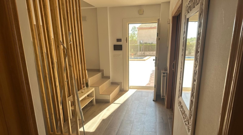 Alicante - San Vicente del Raspeig - 560m2