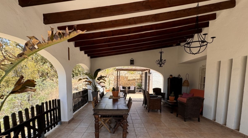 Alicante - Campello - 1850m2