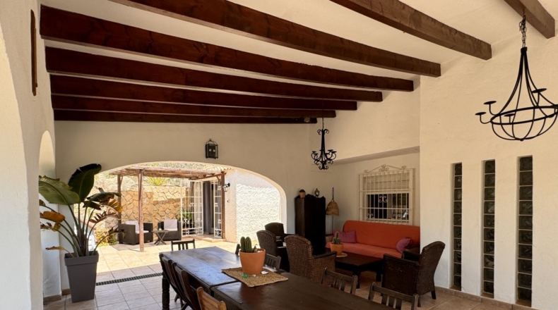 Alicante - Campello - 1850m2
