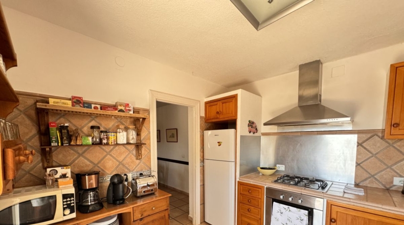 Alicante - Campello - 1850m2