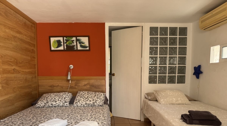 Alicante - Campello - 1850m2