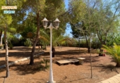 Xalet independent amb terreny en venda a Alacant ref.: TR252777 foto