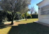 Xalet independent amb terreny en venda a Los Barrios ref.: TR15295 foto