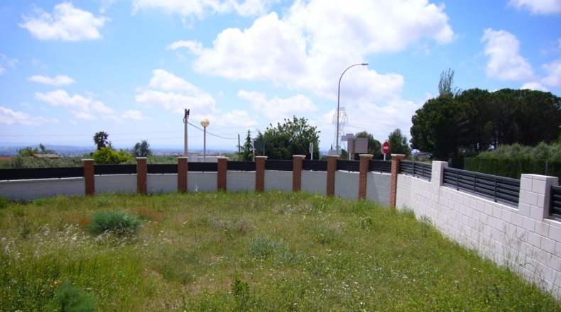 Tarragona - Almoster - 800m2