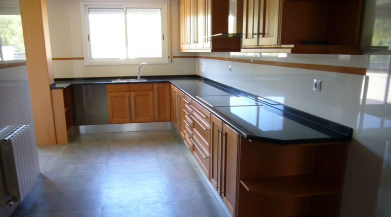 Tarragona - Almoster - 800m2