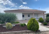 Xalet independent amb terreny en venda a Tortosa ref.: TR187444 foto