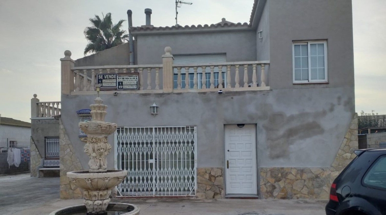 Tarragona - Deltebre - 1200m2