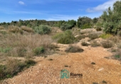Земельный участок на продажу в городе Tortosa. Фото