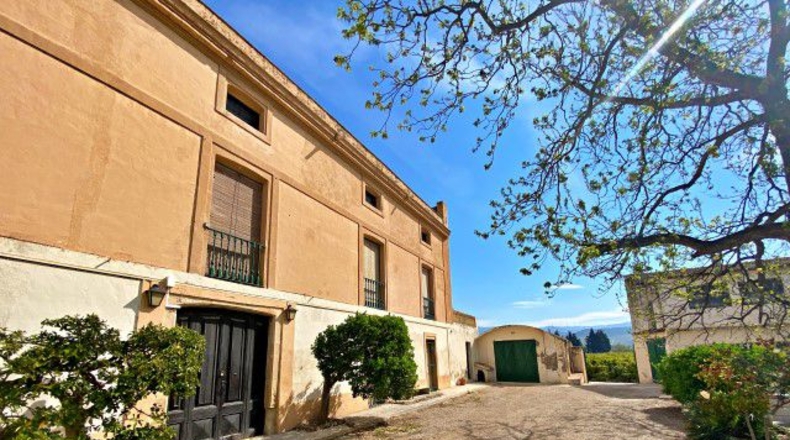 Tarragona - Tortosa - 60000m2
