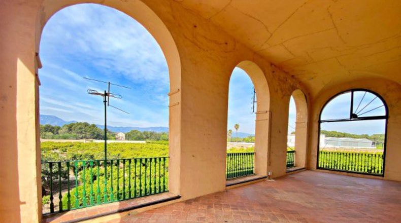 Tarragona - Tortosa - 60000m2