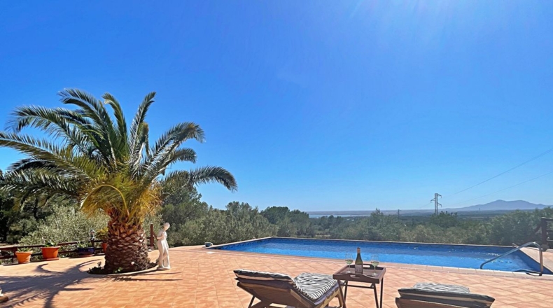 Tarragona - el Perelló - 13000m2