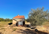 Casa de camp amb terreny en venda a Tortosa ref.: TR276848 foto