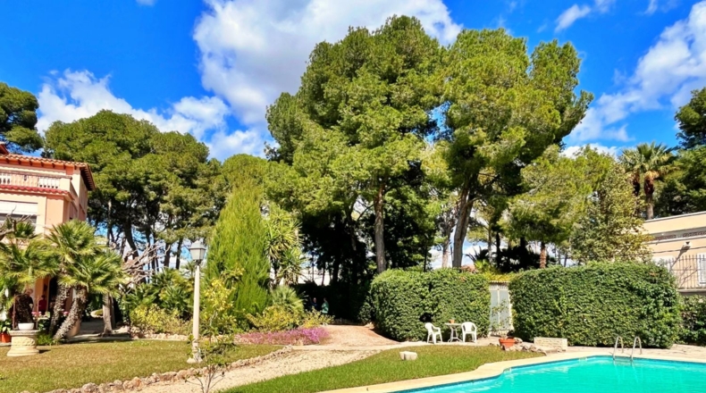 Tarragona - Tortosa - 2500m2