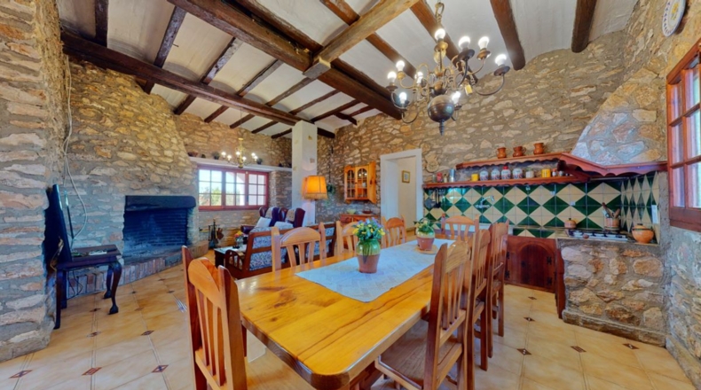 Tarragona - Tortosa - 90000m2