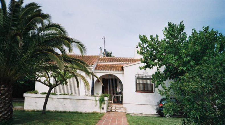 Tarragona - Deltebre - 1500m2