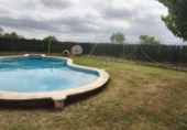 Отдельно стоящий дом с участком на продажу в городе Tortosa. Фото