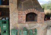 Отдельно стоящий дом с участком на продажу в городе Tortosa. Фото