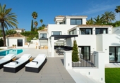 Xalet independent amb terreny en venda a Marbella ref.: TR25851 foto