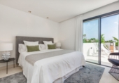 Chalet independiente con terreno en venta en Marbella ref: TR25849 foto