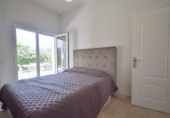 Xalet independent amb terreny en venda a Marbella ref.: TR25979 foto