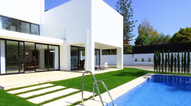 Málaga - San Pedro de Alcántara - 1151m2