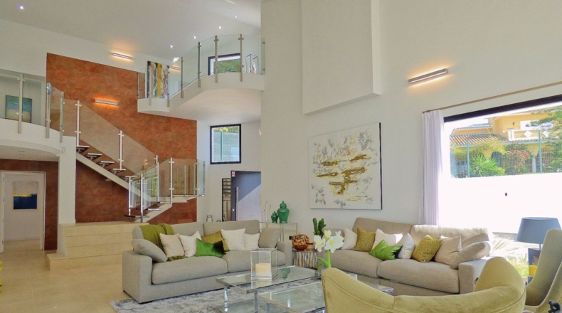 Málaga - San Pedro de Alcántara - 1151m2