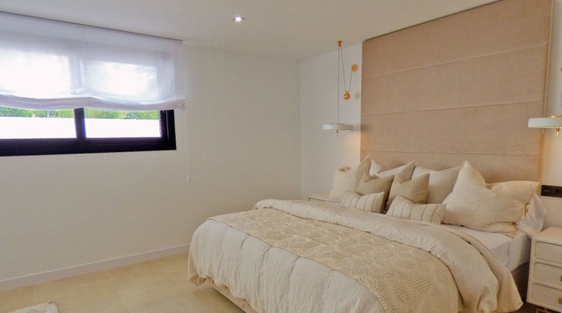 Málaga - San Pedro de Alcántara - 1151m2