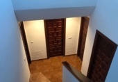 Chalet independiente con terreno en alquiler en Marbella ref: TR284905 foto