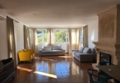 Chalet independiente con terreno en alquiler en Marbella ref: TR284905 foto