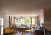 Chalet independiente con terreno en alquiler en Marbella ref: TR284905 foto